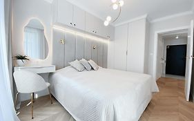 ROYAL BULVAR - NOWY! - Taras widokowy na dachu, garaż, 10 min od plaży